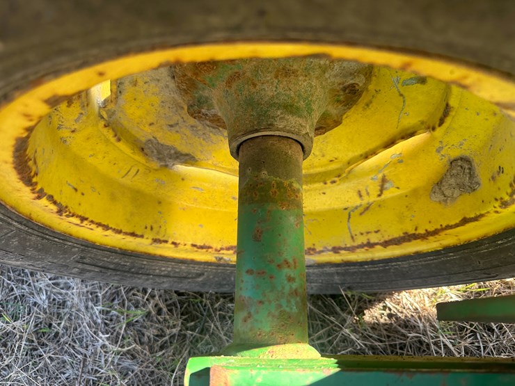 john-deere-42-image-7