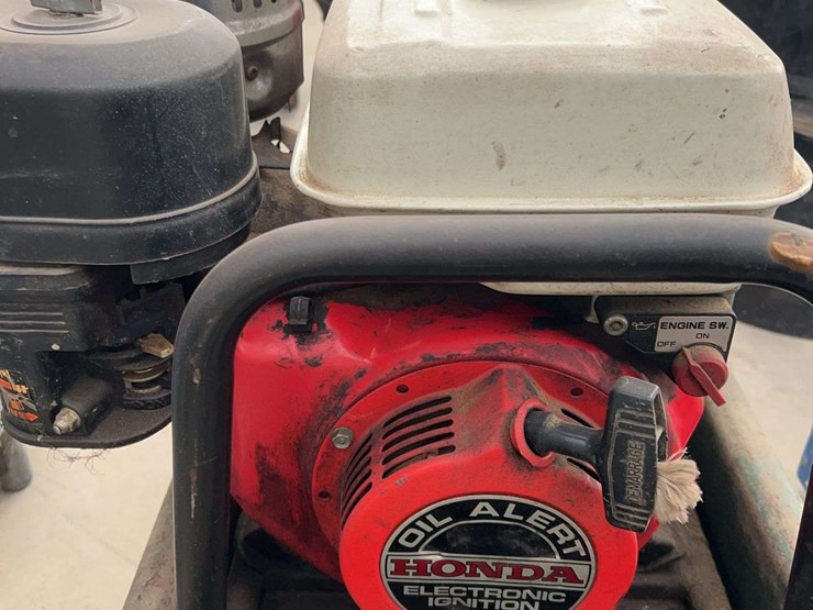 honda-portable-generator-on-wagon-image-5