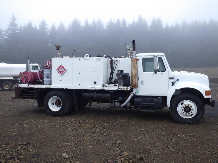 1990-international-4900-image-4