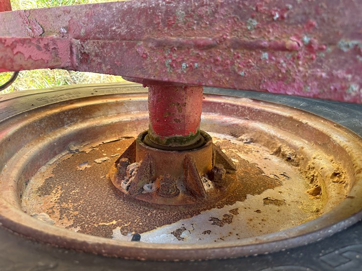 #35837-•-grain-cart-image-7