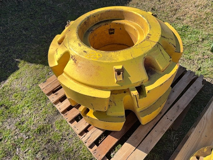 two-large-rear-wheel-weights-–-two-times-the-money-￼-image-8