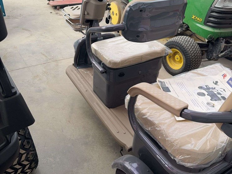 high-end-mini-golf-cart--2-seater-image-12