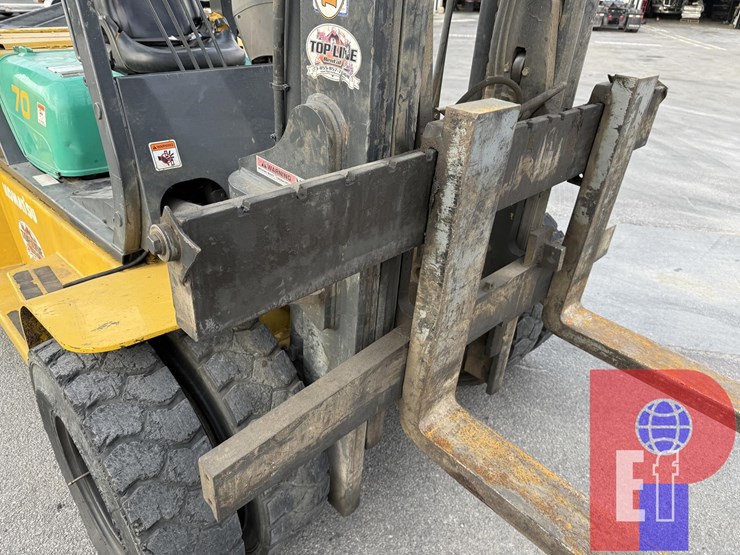 komatsu-fd70-8-image-3