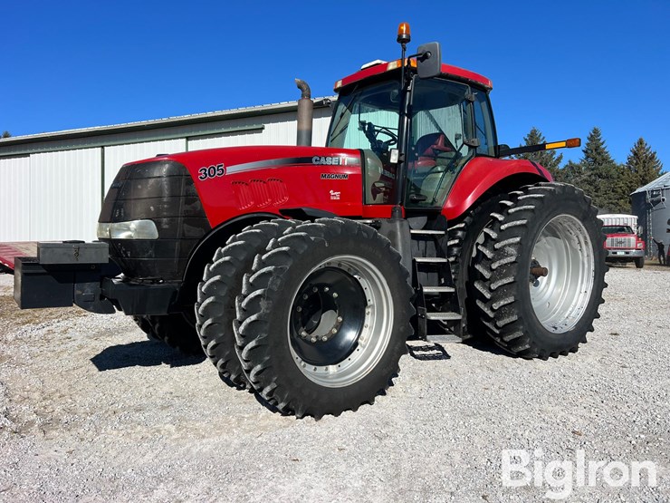 2009-case-ih-magnum-305-image-1