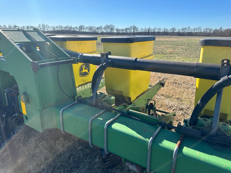 35257-john-deere-12-image-43