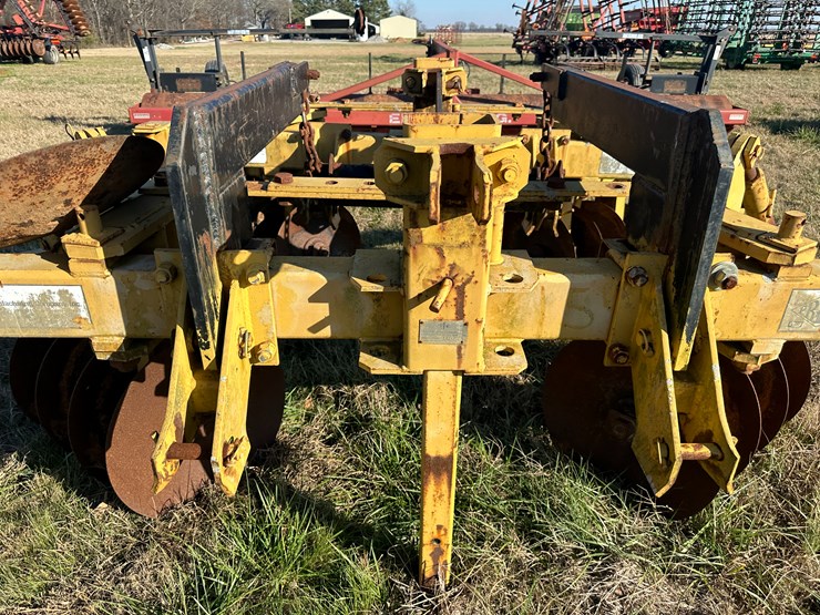 #35843-•-prime-1008-tandem-levee-plow-image-12