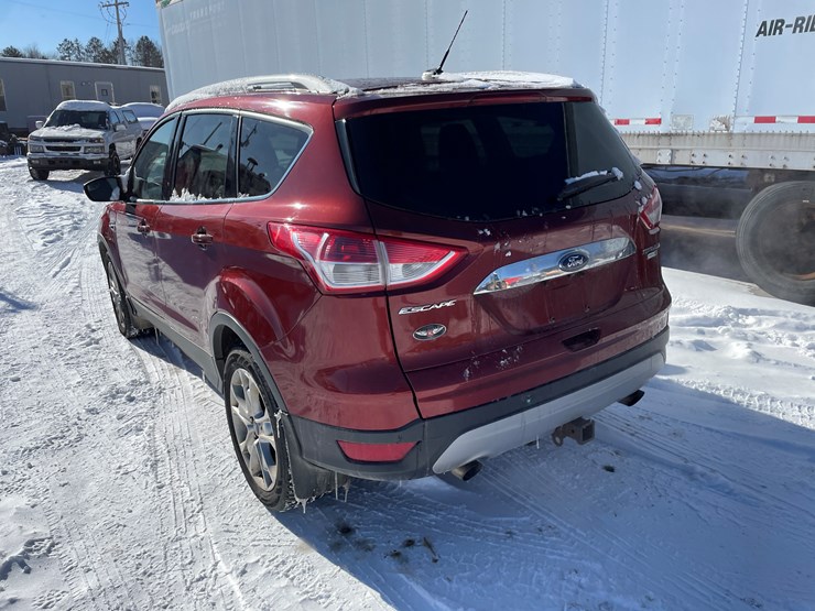 2014-ford-escape-titanium-image-9