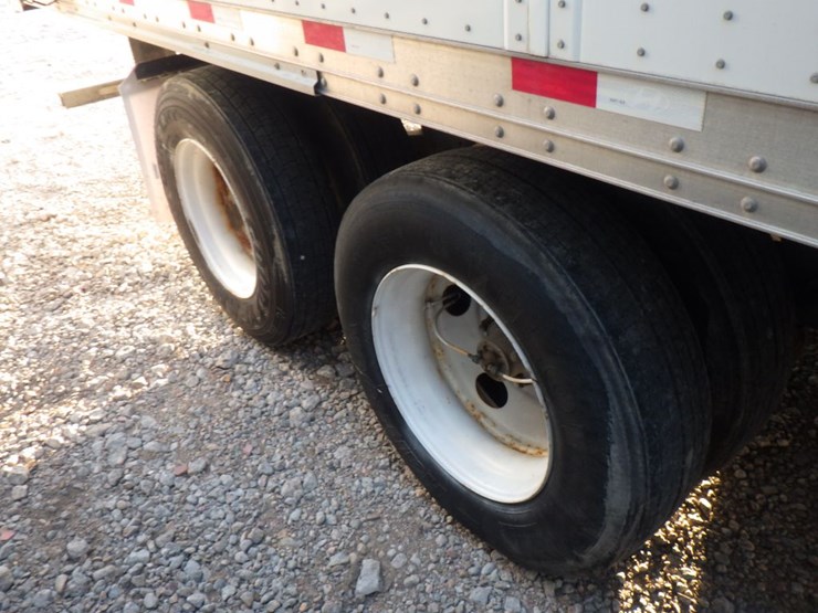 2018-hyundai-translead-image-6