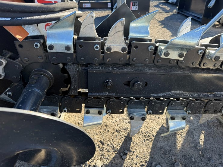#2062-•-unused-jct-6'-skid-steer-trencherinv#-35994-image-7