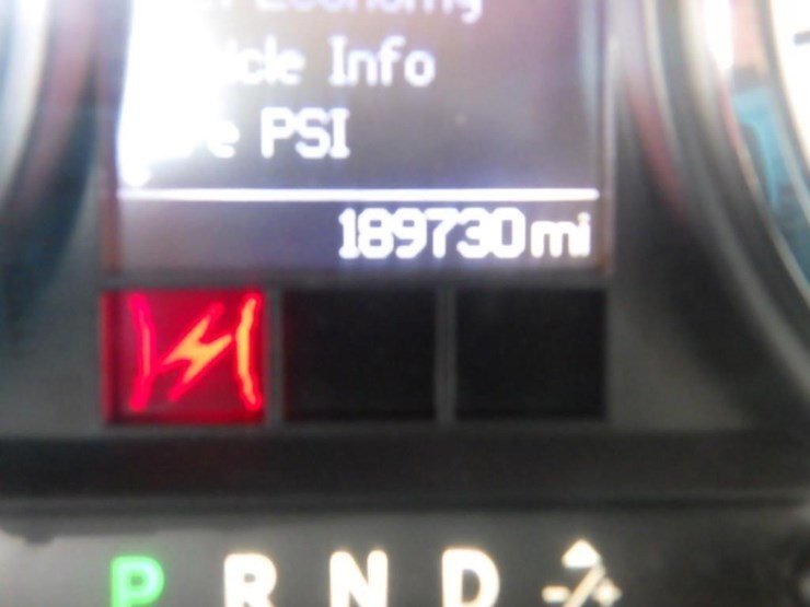 2010-dodge-2500-image-22