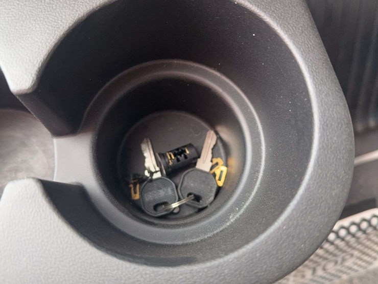 electric-40-volt-golf-cart-4-seater-image-15