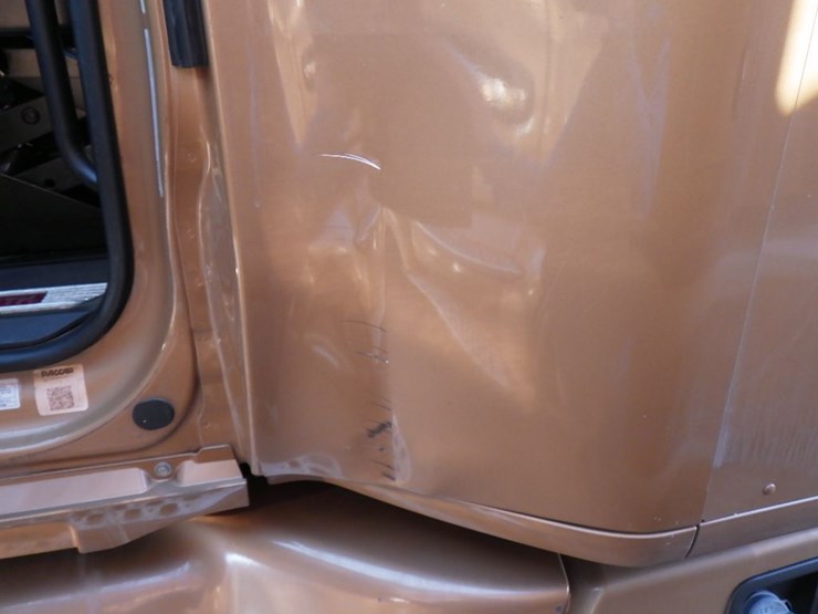 2022-kenworth-t680-image-18