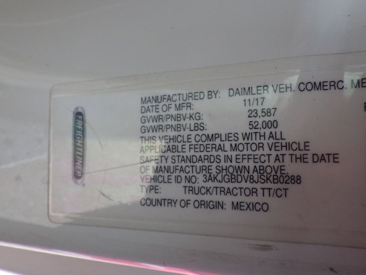 2018-freightliner-cascadia-113-image-19