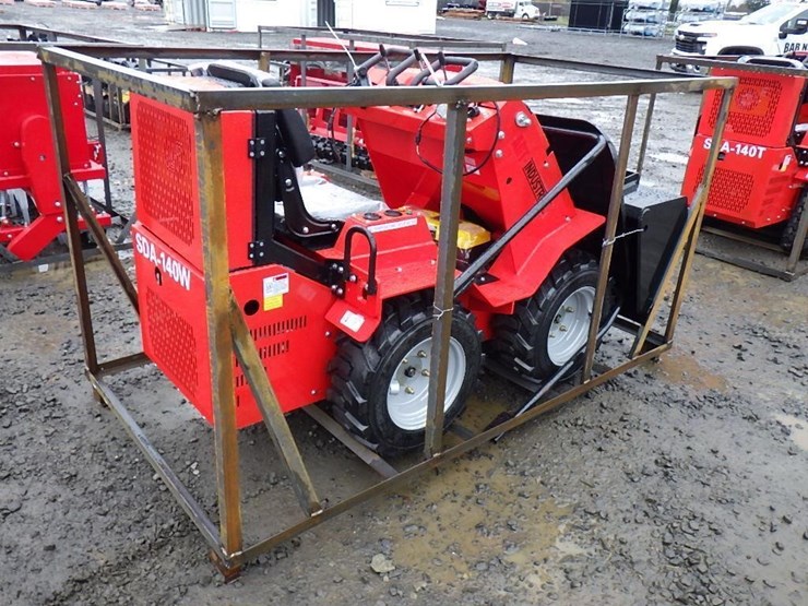 2025-agt-sda-140w-skid-steer-loader-image-3