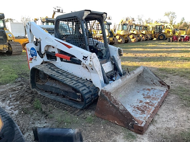 2021-bobcat-t770-image-1