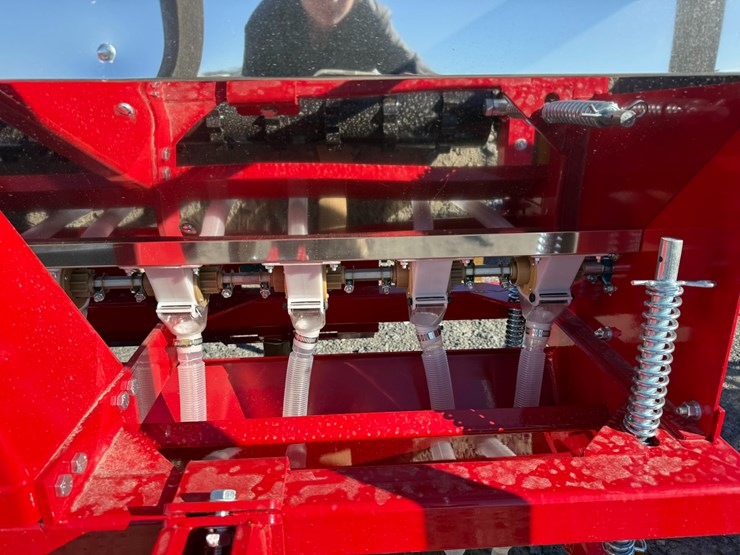 #2029-•-unused-agt-stsd10-skid-steer-seeder-stsd10251101180inv#-35727-image-11