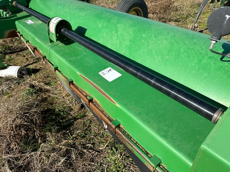 john-deere-520-image-24