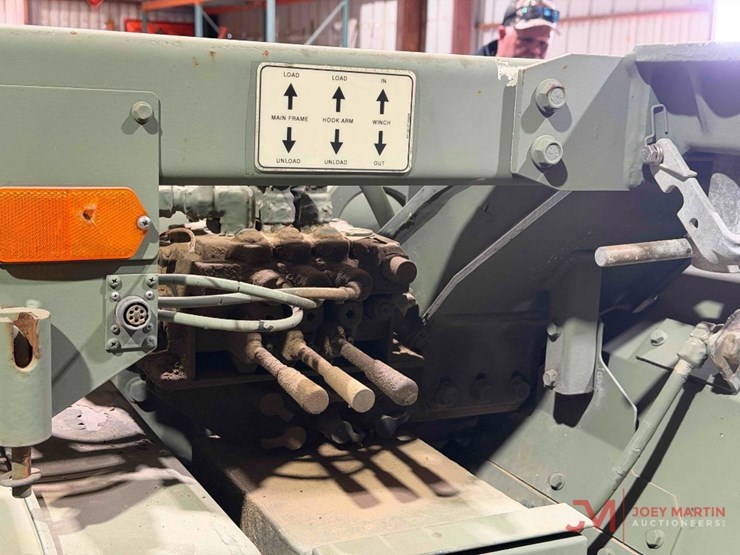 2010-caterpillar-c15-image-57