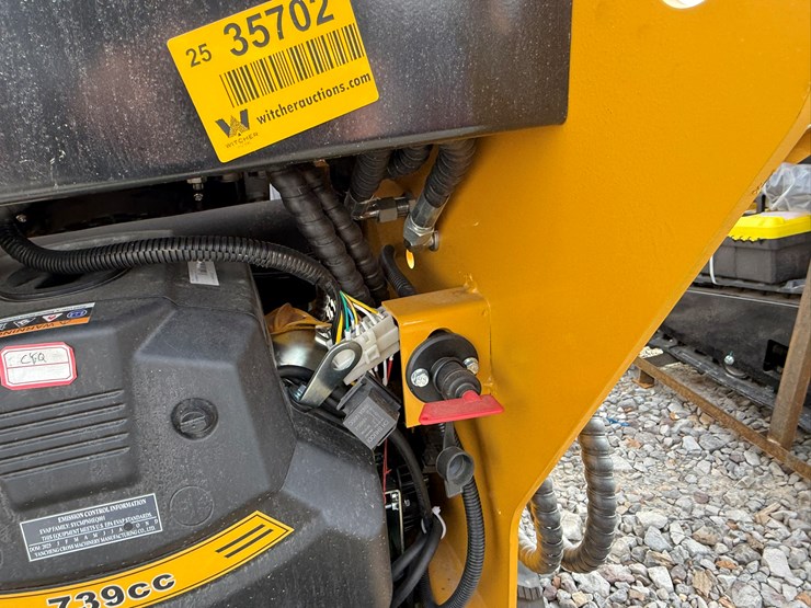 #82-•-unused-agt-mx-crt23-stand-on-tracked-loader-mxcrt232025j00637-inv#-35702-image-31