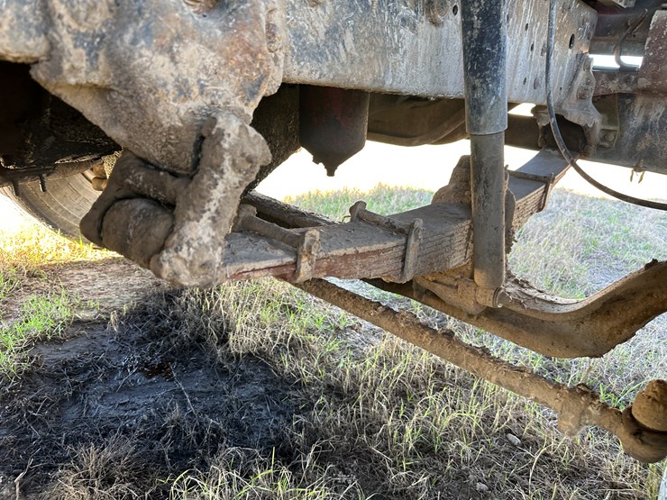 1974-ford-9000-image-43