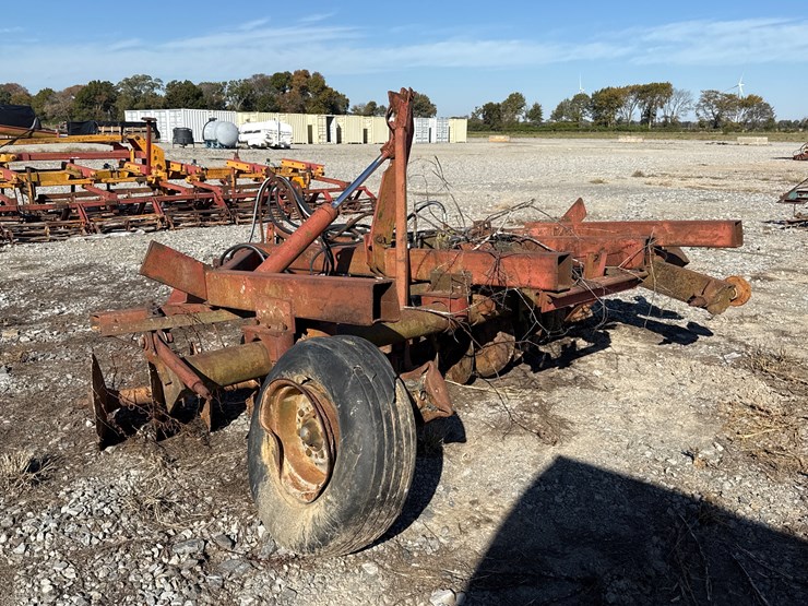 #377-•-inop-~12”-9”-disk-inv#32956-image-6