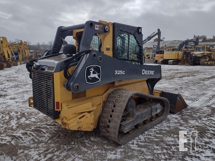 2021-deere-325g-image-39