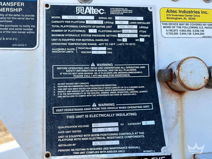 2013-freightliner-m2-106-altec-ta45m-44ft.-insulated-bucket-truck-image-28