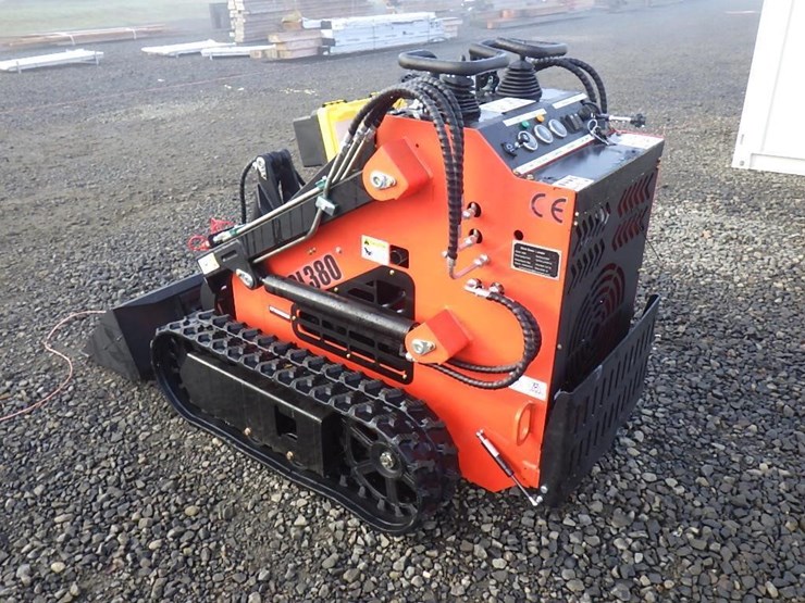 2025-sdlool-380r-skid-steer-tracked-loader-image-2