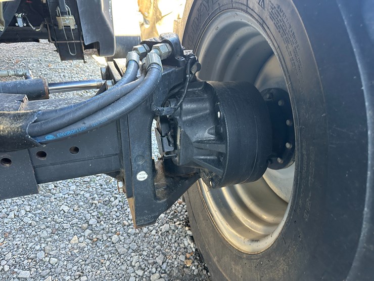 #35797-•-2011-case-7120-combine-image-11