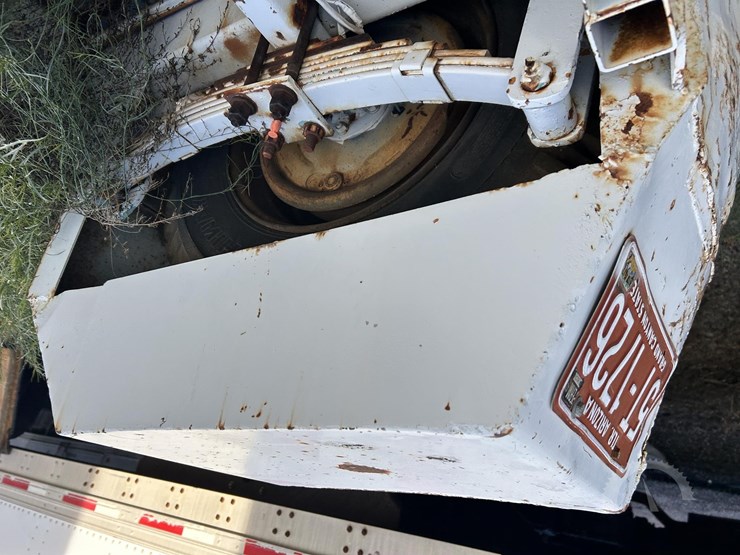 1984-wrangler-image-13