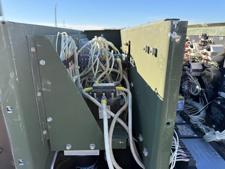 #5327-•-pu-798-10kw-military-generator-013319-image-13