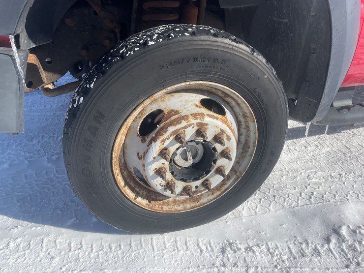 2009-ford-f450-image-11