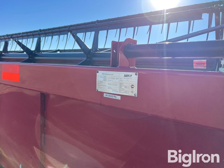 2011-case-ih-3020-image-18