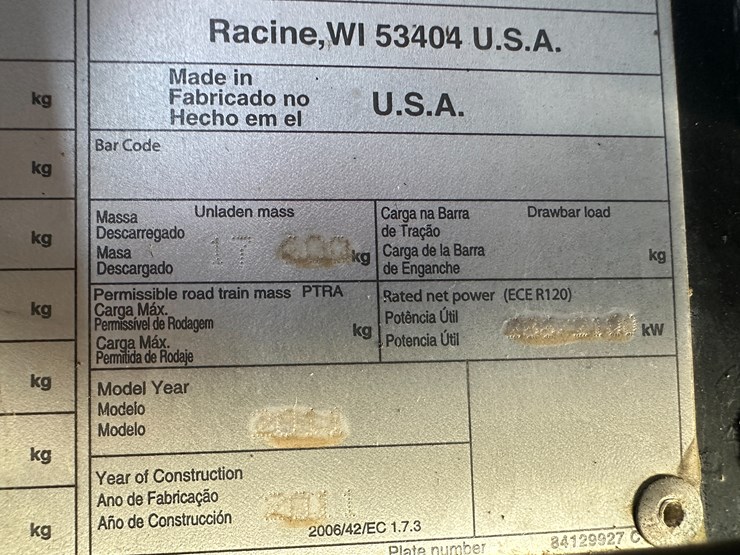 #35797-•-2011-case-7120-combine-image-114