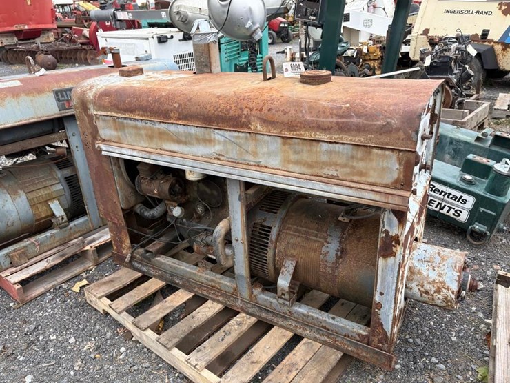 lincoln-sa-200-welder-image-1