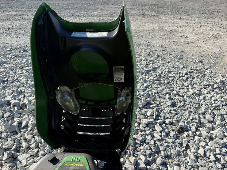 john-deere-d105-image-9