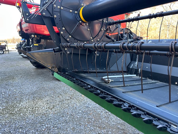 #35808-•-2015-mac-don-30'-flex-draper-header-image-33