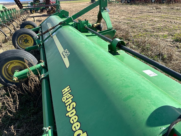 john-deere-520-image-34