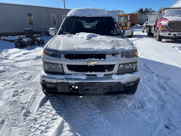 2012-chevrolet-colorado-image-2