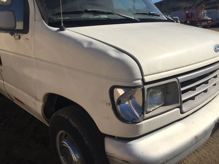 1994-ford-cargo-image-19