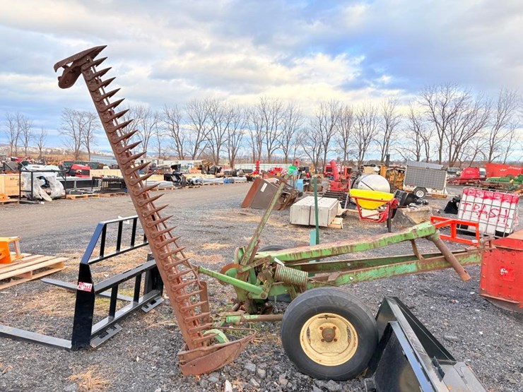 john-deere-sickle-bar-mower-image-1