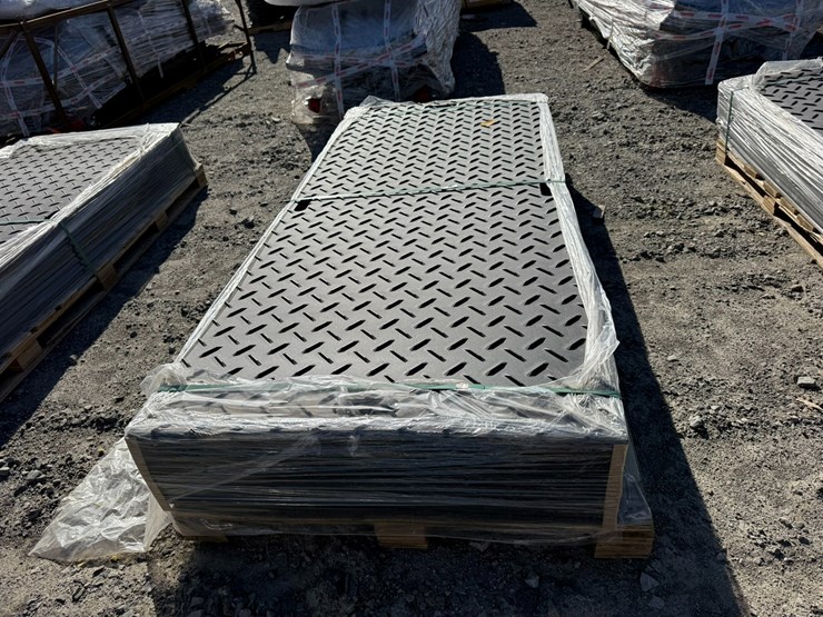 #33660-•-lot-of-ground-protection-mats-image-6