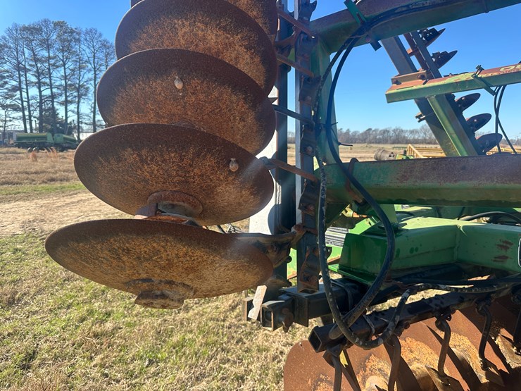 john-deere-27-image-28