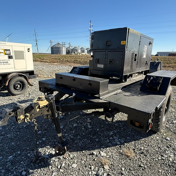 #5327 • PU-798 10kw Military Generator 013319