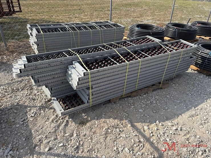 pallet-of-roller-beds-image-1