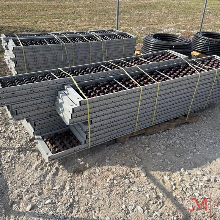 PALLET OF ROLLER BEDS