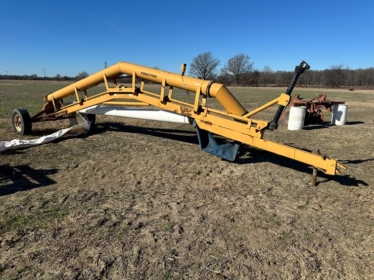 #35267-•-proctor-20'-10"-pull-type-relift-image-2