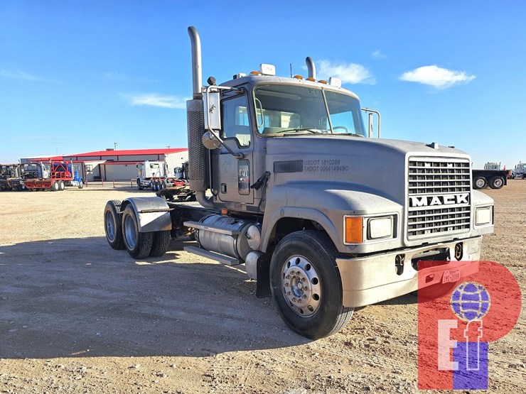 2006-mack-chn613-image-6