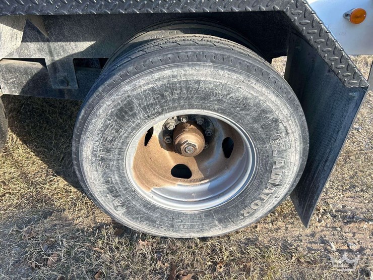 2004-bulter-pole-bp-2080-a-t/a-pole-trailer-image-12