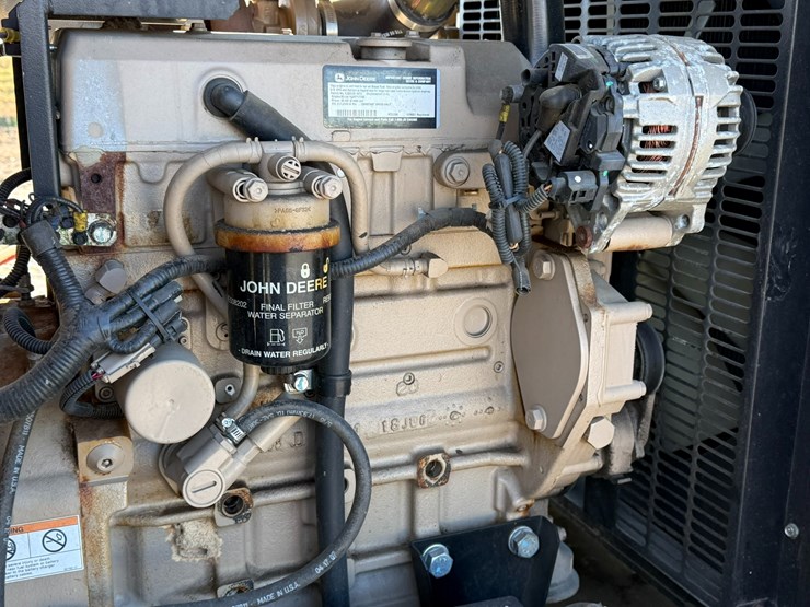 2007-john-deere-4024t-image-18